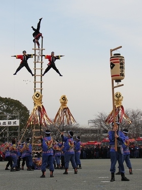 消防出初式の演技