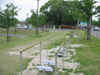 健康遊具中央公園