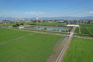 じょうじままちしもあおきにあるちょすいぼりのがぞう