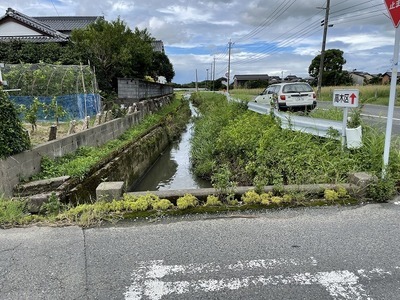 11号幹線排水路の施工前状況写真