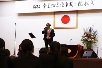 野に咲く花のようにを歌うGACKTさん