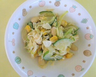 カミカミサラダの写真