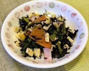 鉄分たっぷりサラダの写真