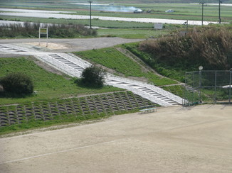 北野筑後川グラウンド（下流側）