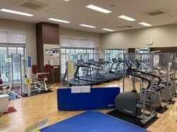 荘島体育館のトレーニング室