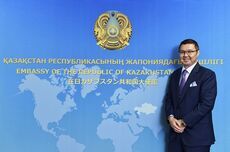 カザフスタン大使の写真