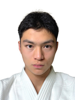 秋吉　航輔　の写真