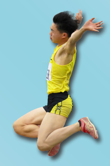 折橋遼介