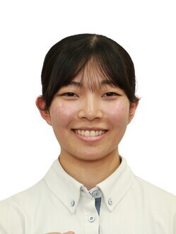 鶴　葵衣　の写真
