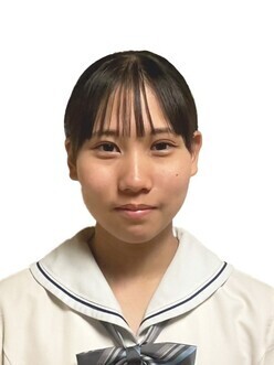 鶴田　利花子　の写真