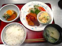 久留米市三潴総合福祉センター内食堂の料理写真
