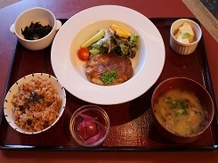 おなか元氣レストラン自然の恵みの料理写真