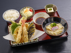 徳兵衛うどんの料理写真