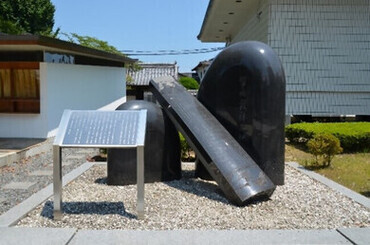 箏曲発祥の地の石碑