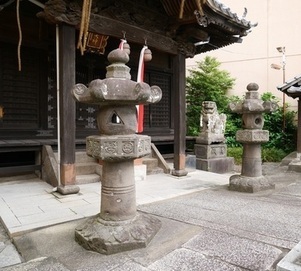 石灯籠の写真