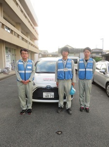 水道修繕第4班出発の様子